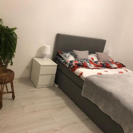 Aquasfera Apartment เรดา ภายนอก รูปภาพ