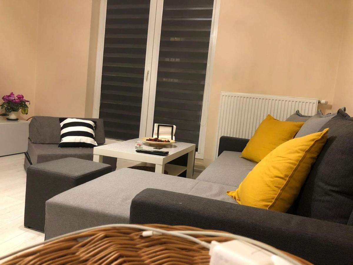 Aquasfera Apartment เรดา ภายนอก รูปภาพ